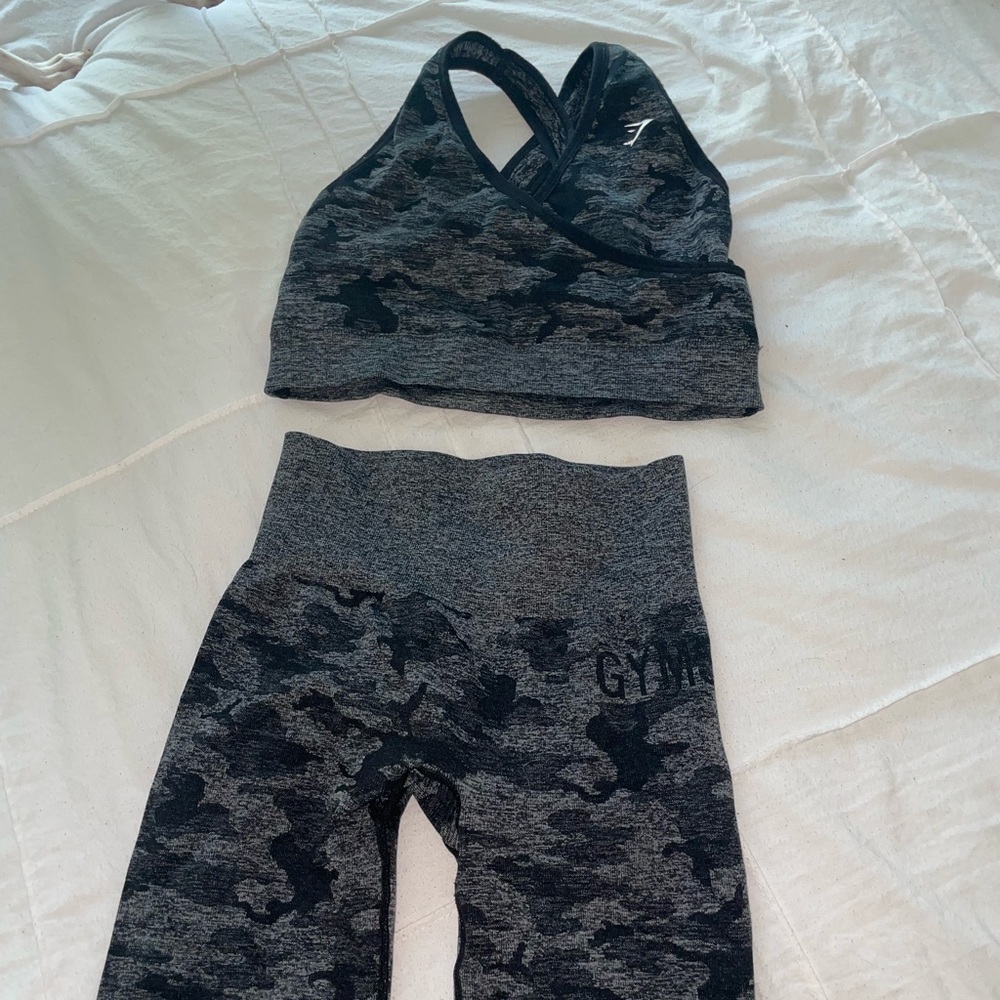 Camo gymshark set!